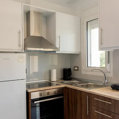 Nikargy Avra Апартаменты *