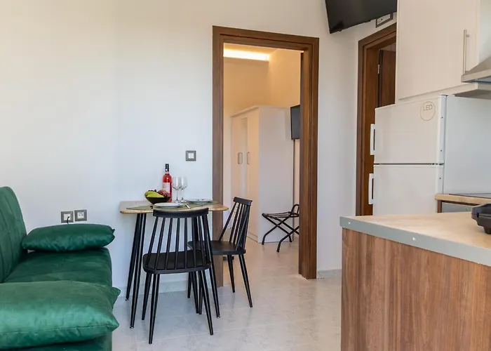 Appartement Nikargy Avra *